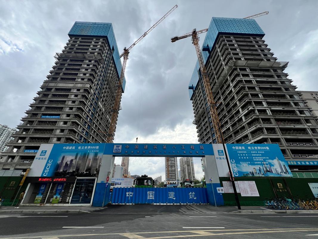 在 bim 技術(shù)驅(qū)動下,機(jī)器人已可完成工程量大,重復(fù)作業(yè)多,危險環(huán)境